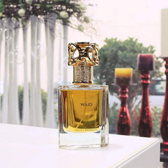 Sticla de parfum Swiss Arabian Wajd Extract de Parfum CC 50 ml, design elegant si luxos, cu finisaje atent lucrate, potrivit pentru iubitorii de parfumuri orientale rafinate