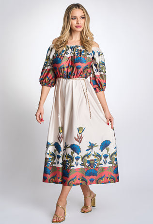 Elegant Bohemian dress with red floral print, chain and puffed sleeves