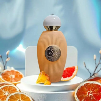 Sticla de parfum Paris Corner Khayal 100 ml, design elegant si luxos, cu finisaje atent lucrate, potrivit pentru iubitorii de parfumuri orientale rafinate