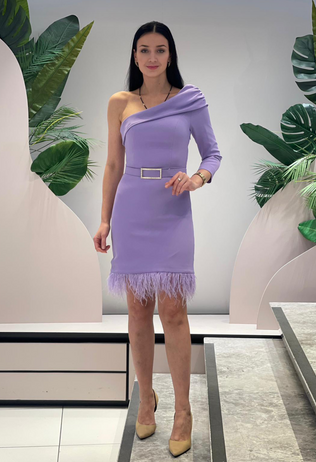 Caprice elegant purple lilac dress with dropped shoulder and feathers